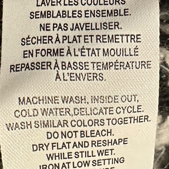 Reitmans | Women’s Size Large Boxy Long Sleeve Patterned Crew Neck Sweater - Picture 6 of 7